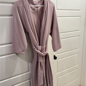 Bliss Mauve Textured Robe